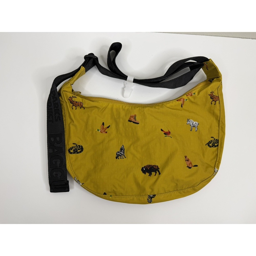 BAGGU x Parks Project Medium Nylon Crescent Bag Mustard NWT National Parks Camp